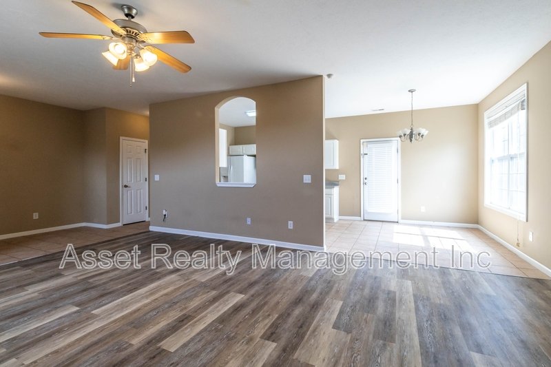 506 Drakewood Dr property image