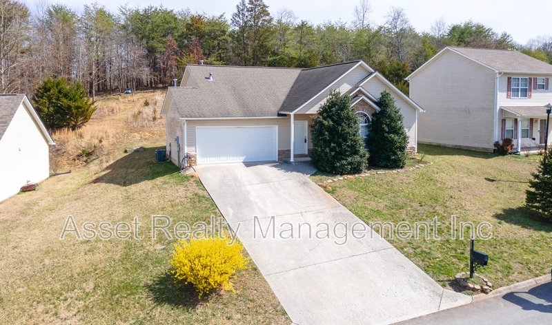 506 Drakewood Dr property image