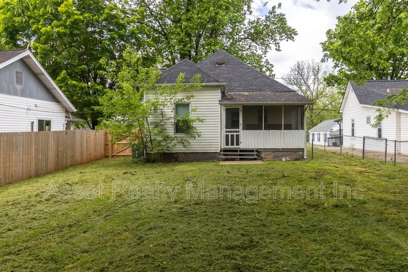 2638 Barton Dr property image