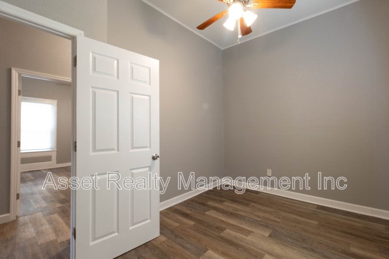 2638 Barton Dr property image