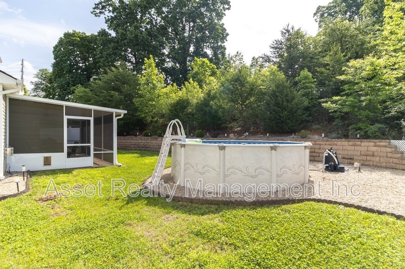 1416 Madison Oaks Road property image