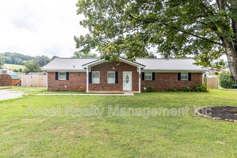 2821 Vicksburg Lane property image