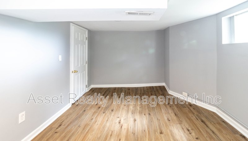 602 Caswell Avenue Apt 4 property image