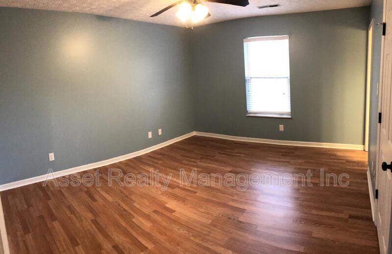 5616 Jamaica Lane property image
