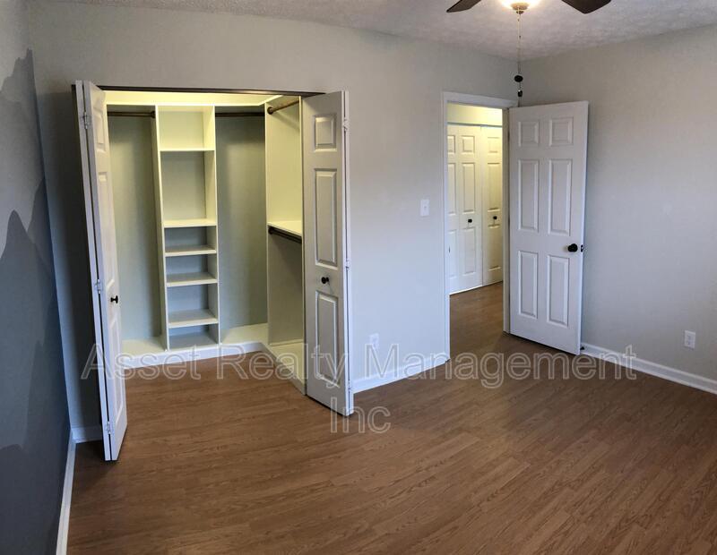 5616 Jamaica Lane property image