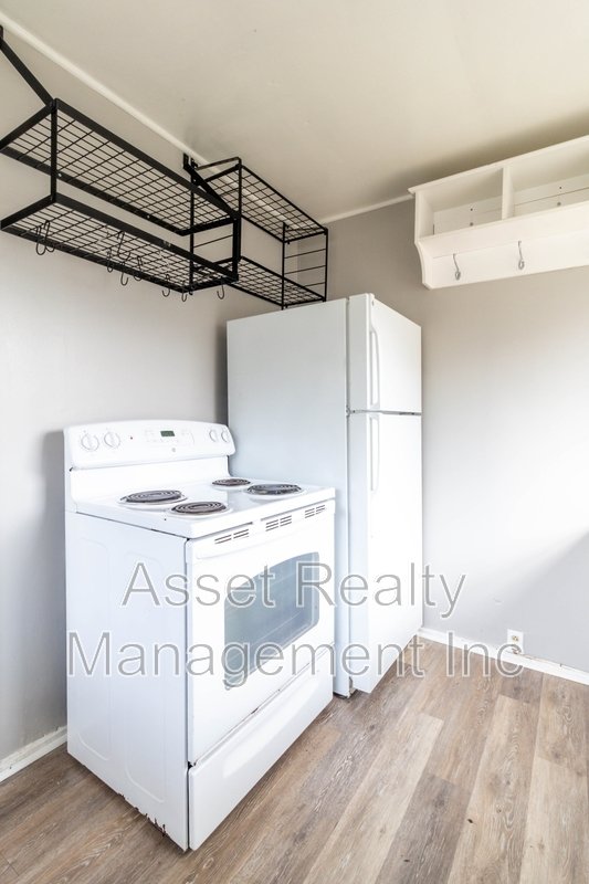 120 Utah Ave property image