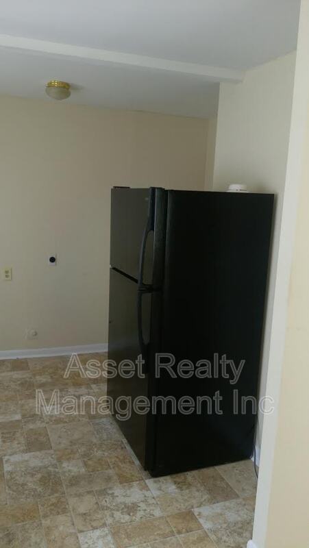 102 Utah St property image