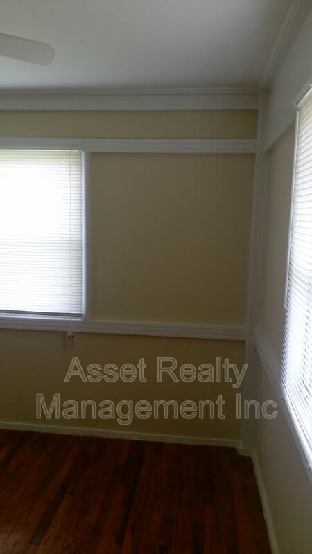 102 Utah St property image