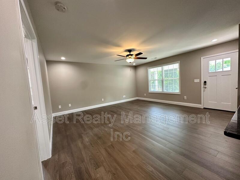 112 Bennett Lane property image