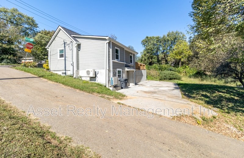 128 Pickering Street - A property image