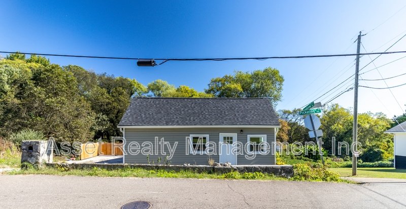 128 Pickering Street - A property image