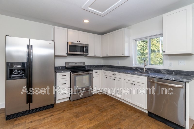 128 Pickering Street - A property image