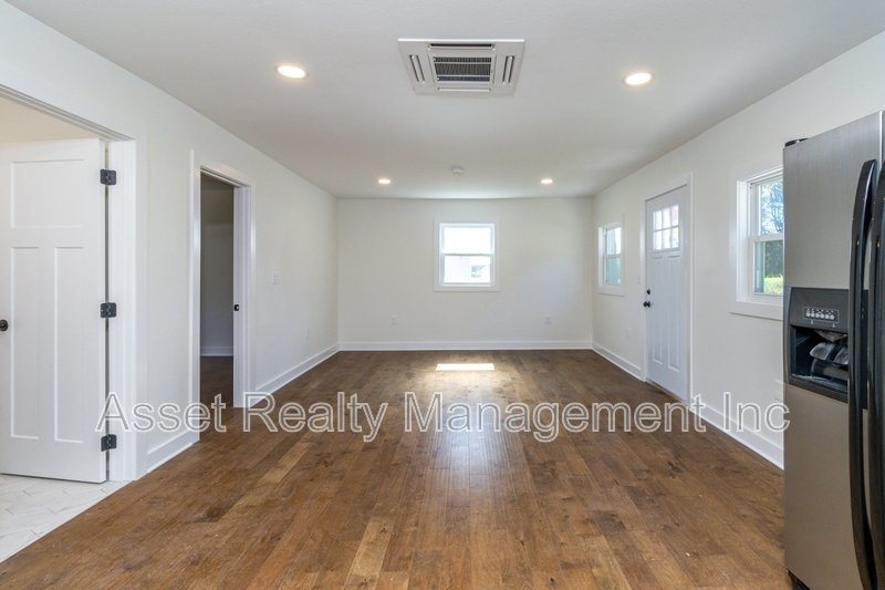 128 Pickering Street - A property image