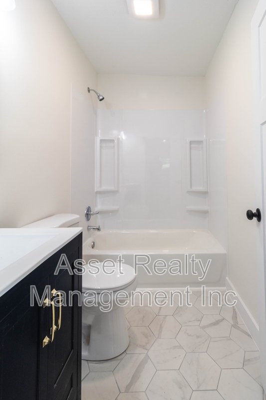 128 Pickering Street - A property image