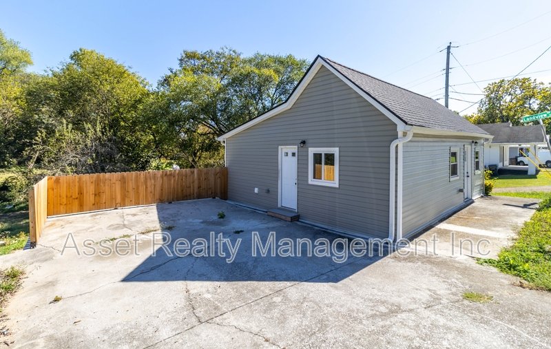 128 Pickering Street - A property image