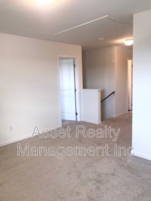 2545 Cottonwood Drive property image