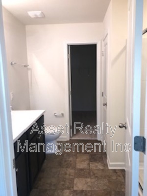 2545 Cottonwood Drive property image