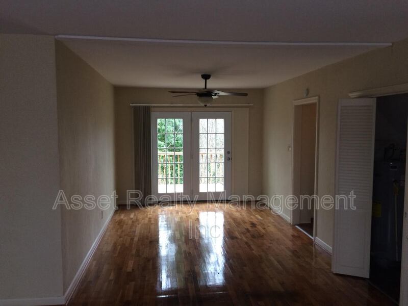 602 Lookout Court Southeast property image