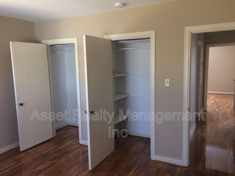 602 Lookout Court Southeast property image