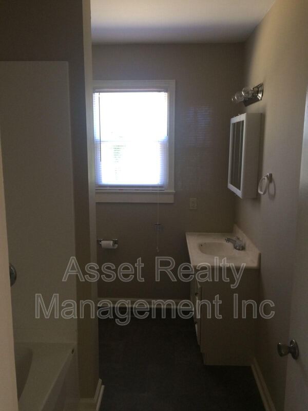 602 Lookout Court Southeast property image