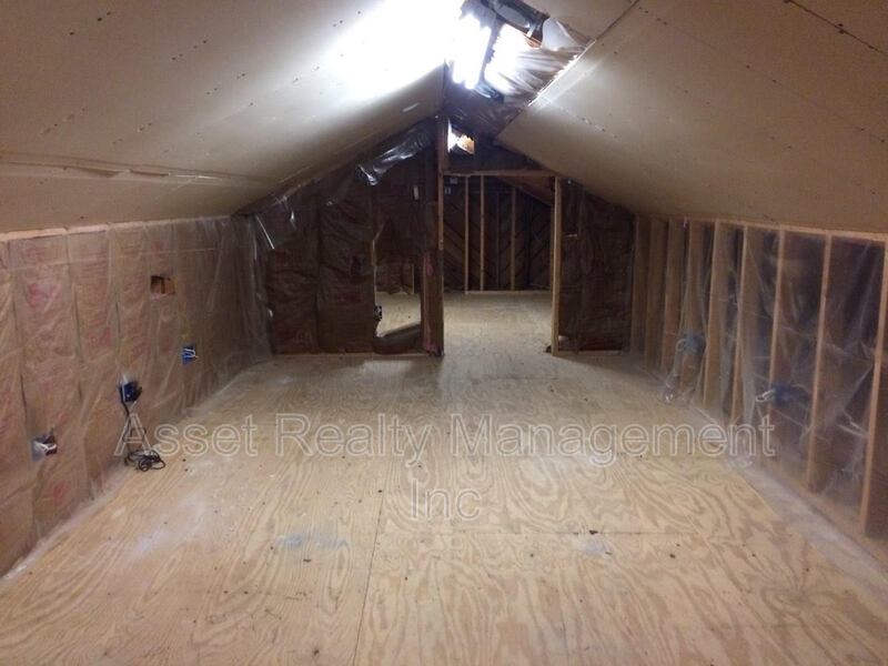 602 Lookout Court Southeast property image