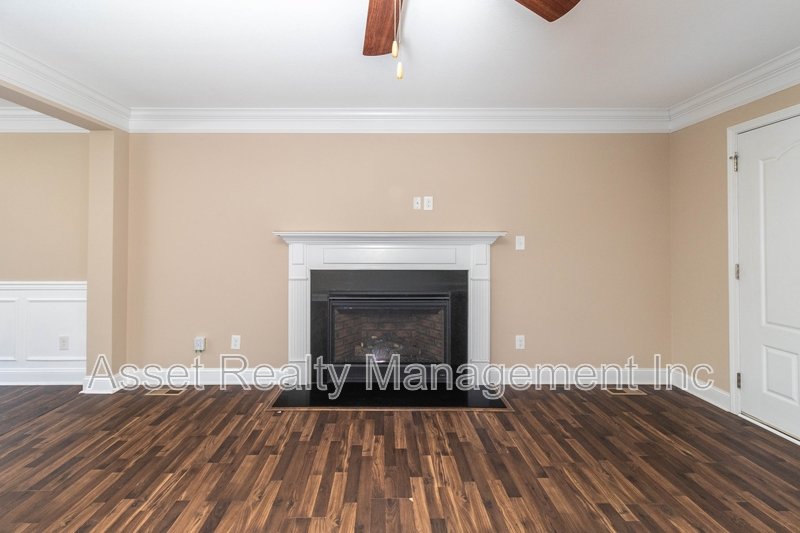 2827 Red Ellis Lane property image