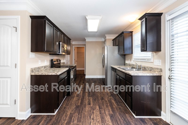 2827 Red Ellis Lane property image