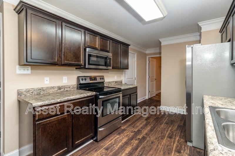 2827 Red Ellis Lane property image