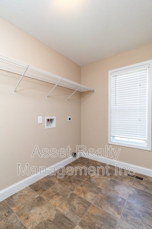 2827 Red Ellis Lane property image