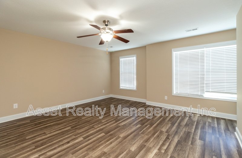 2827 Red Ellis Lane property image