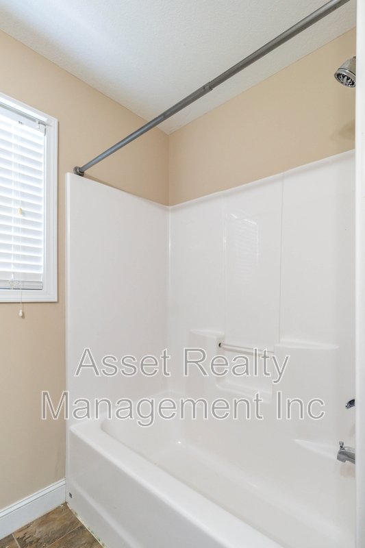 2827 Red Ellis Lane property image