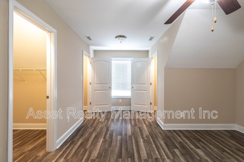 2827 Red Ellis Lane property image