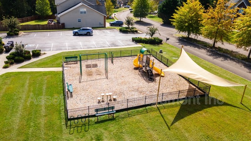 2827 Red Ellis Lane property image