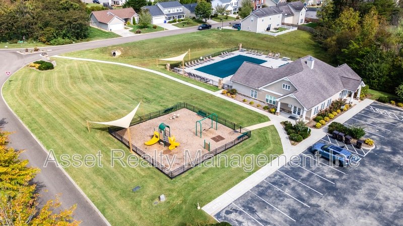 2827 Red Ellis Lane property image