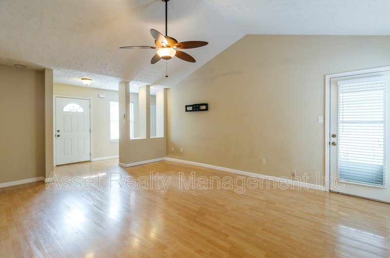 2921 Billings Way - 1 property image