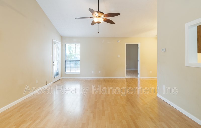 2921 Billings Way - 1 property image