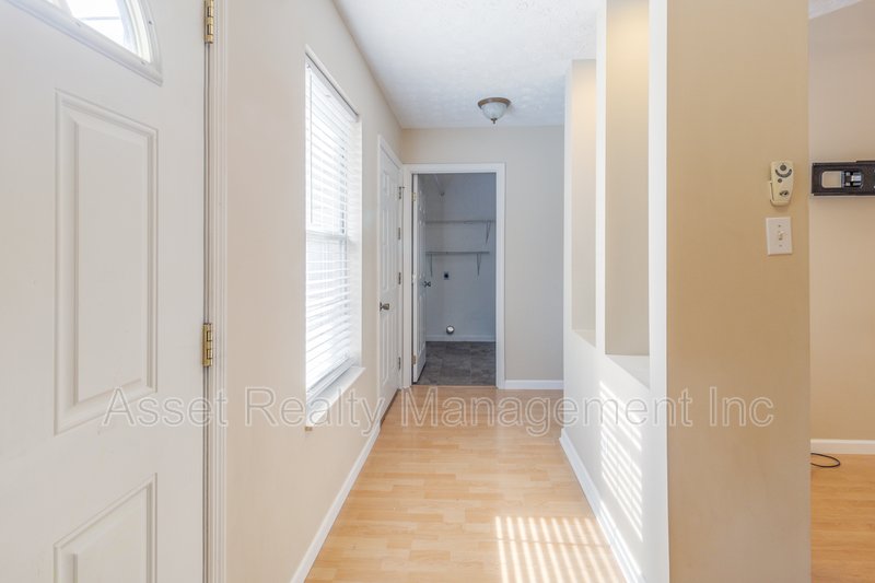 2921 Billings Way - 1 property image