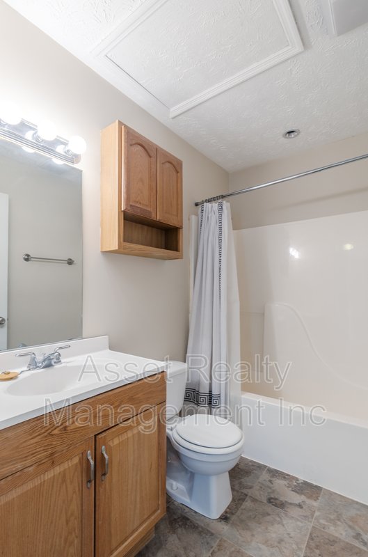 2921 Billings Way - 1 property image