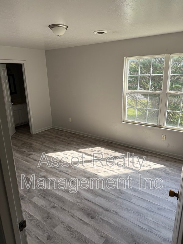 230 Hardin Lane - 201 property image