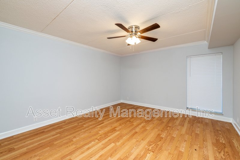 407 Canberra Drive - 407 property image