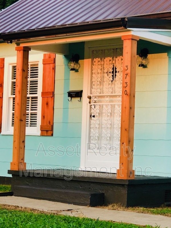 3730 Speedway Circle property image