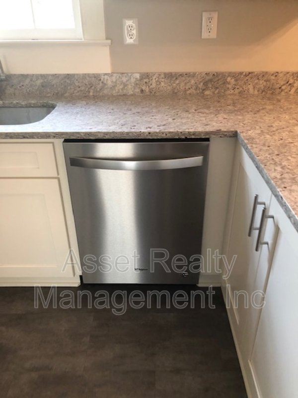 3730 Speedway Circle property image