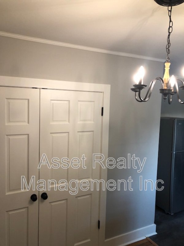 3730 Speedway Circle property image