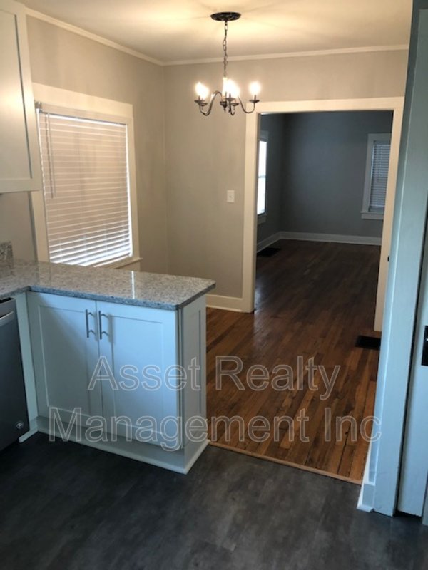 3730 Speedway Circle property image