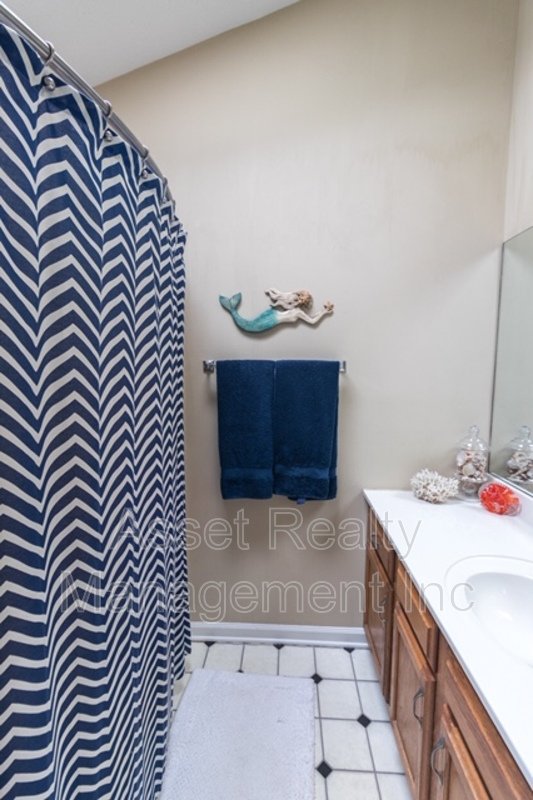 9009 Tall Timber Drive property image