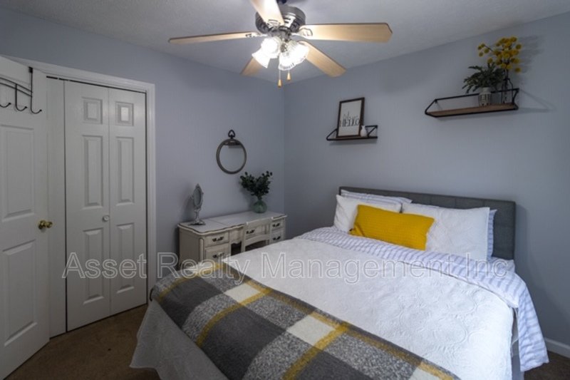 9009 Tall Timber Drive property image