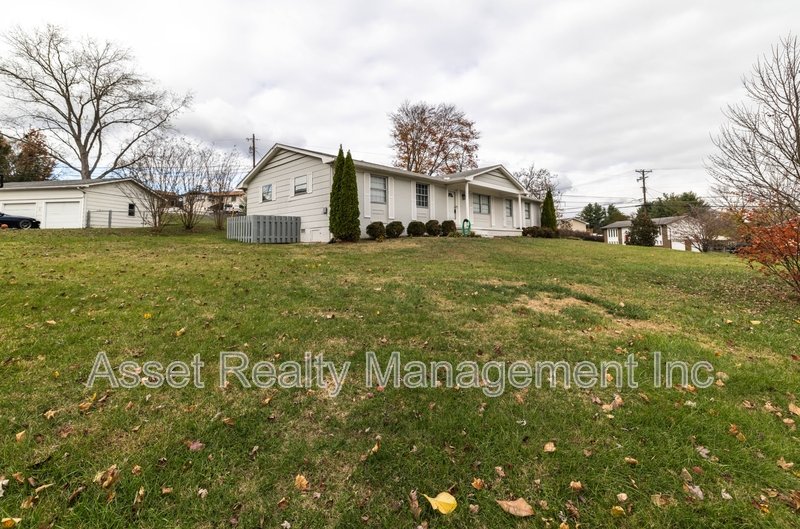 2601 Shropshire Boulevard property image