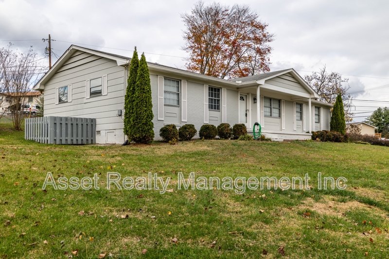 2601 Shropshire Boulevard property image