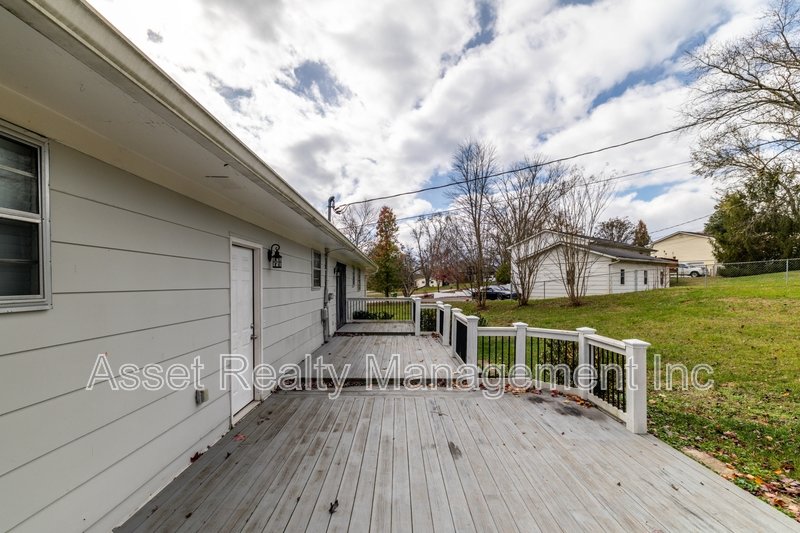 2601 Shropshire Boulevard property image