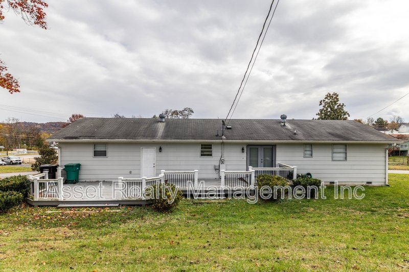2601 Shropshire Boulevard property image